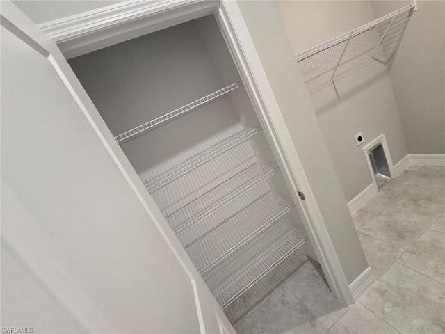 1021 Alcalde ST E, Lehigh Acres, FL 33974
