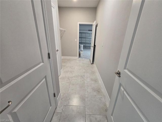 1021 Alcalde ST E, Lehigh Acres, FL 33974