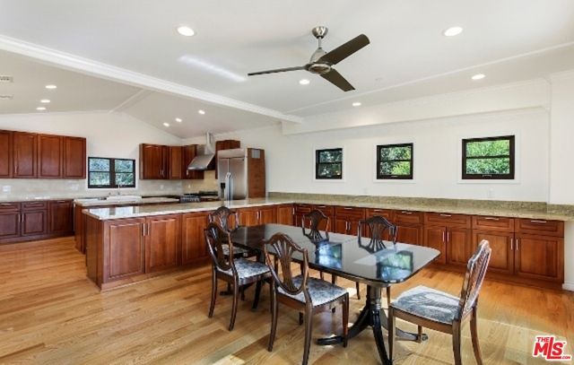 1420 ASHLAND Avenue, Santa Monica, CA 90405