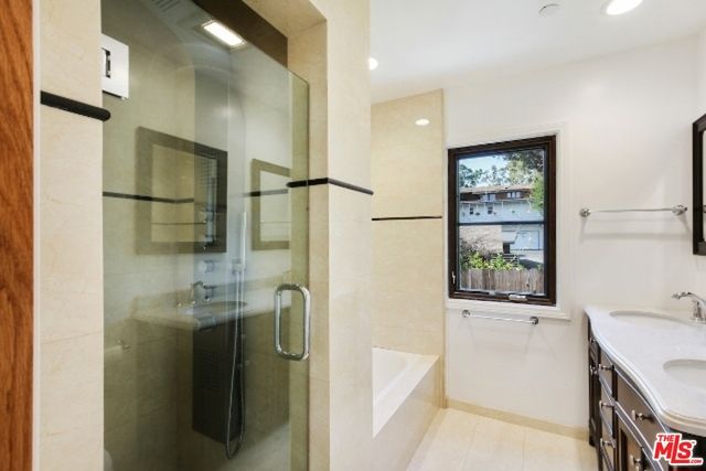 1420 ASHLAND Avenue, Santa Monica, CA 90405
