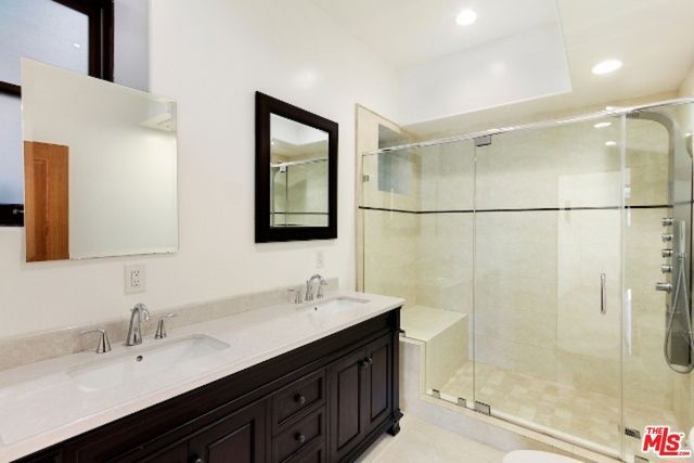 1420 ASHLAND Avenue, Santa Monica, CA 90405