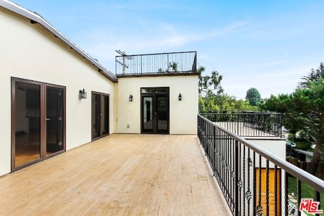 1420 ASHLAND Avenue, Santa Monica, CA 90405