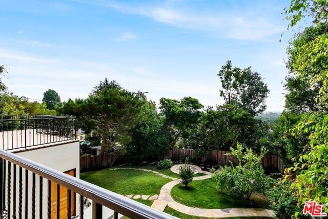 1420 ASHLAND Avenue, Santa Monica, CA 90405