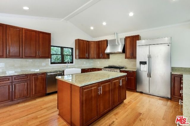 1420 ASHLAND Avenue, Santa Monica, CA 90405