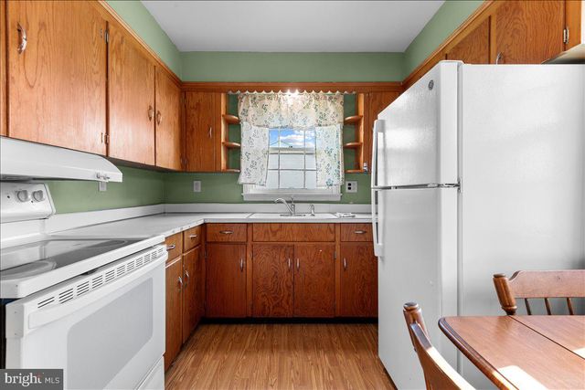 246 MARYLAND AVE, Hancock, MD 21750