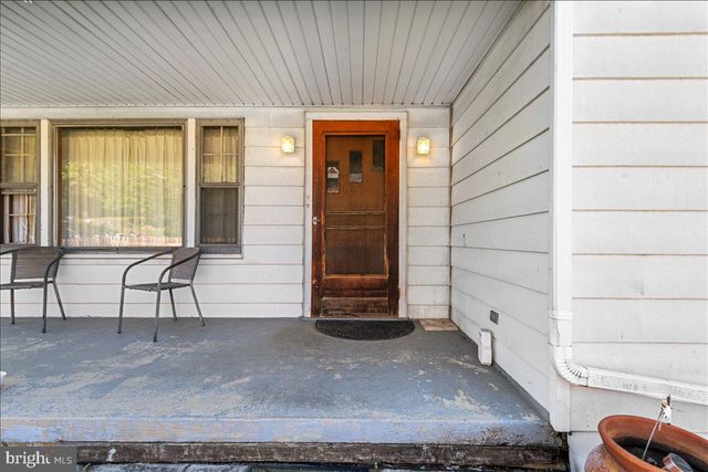 246 MARYLAND AVE, Hancock, MD 21750