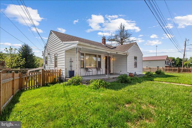 246 MARYLAND AVE, Hancock, MD 21750