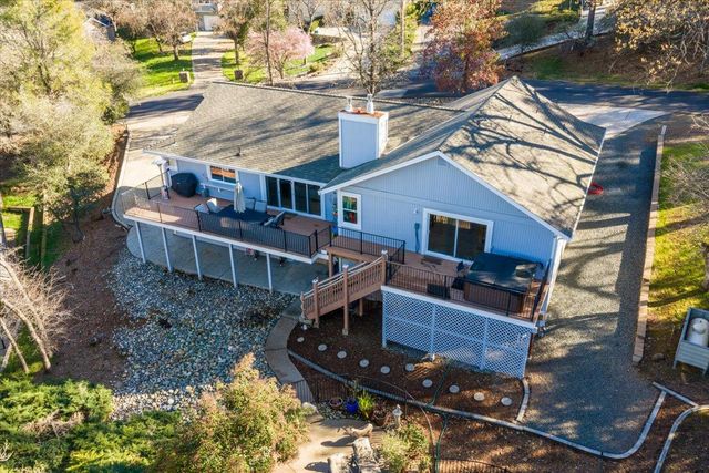 11716 Inverness Way, Auburn, CA 95602