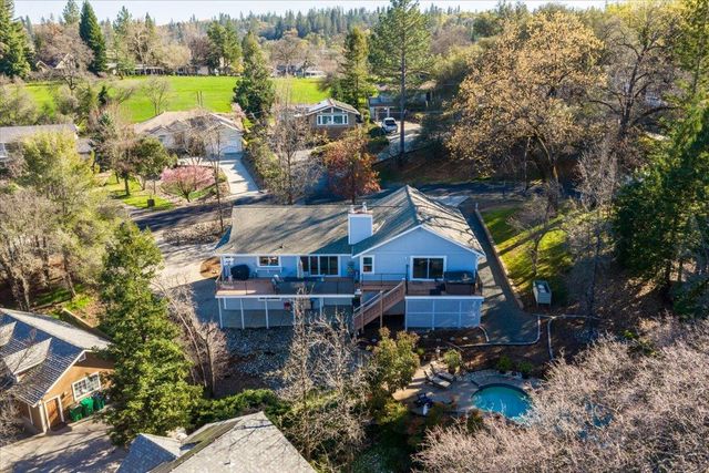 11716 Inverness Way, Auburn, CA 95602