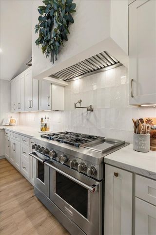 11716 Inverness Way, Auburn, CA 95602