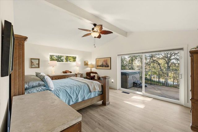 11716 Inverness Way, Auburn, CA 95602