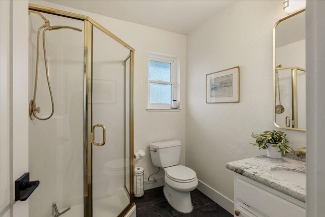 11716 Inverness Way, Auburn, CA 95602