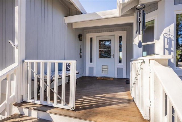 11716 Inverness Way, Auburn, CA 95602