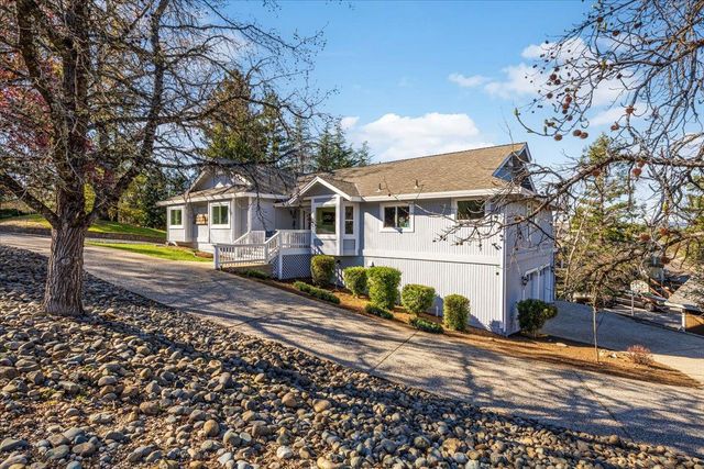 11716 Inverness Way, Auburn, CA 95602