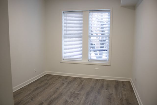 2007 W FARGO Avenue 1, Chicago, IL 60645