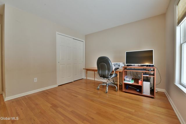 50 Jamison Drive, Clifton Park, NY 12065