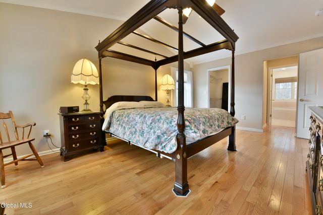 50 Jamison Drive, Clifton Park, NY 12065