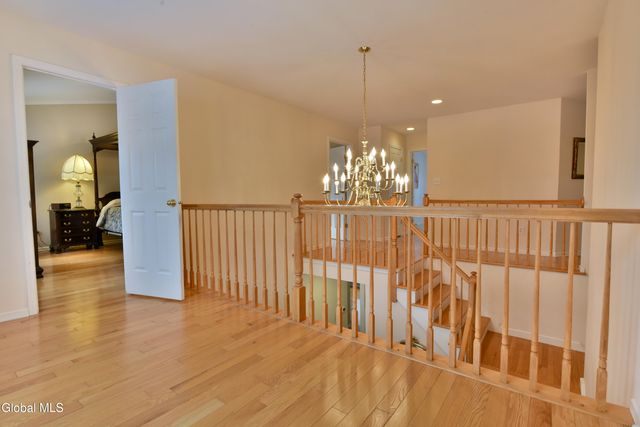 50 Jamison Drive, Clifton Park, NY 12065