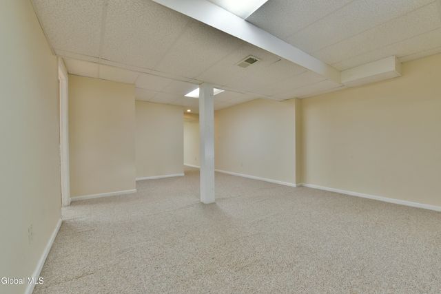 50 Jamison Drive, Clifton Park, NY 12065