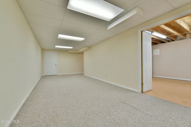 50 Jamison Drive, Clifton Park, NY 12065