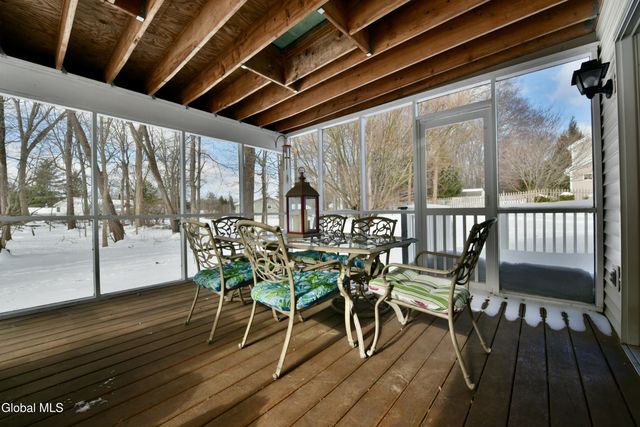 50 Jamison Drive, Clifton Park, NY 12065