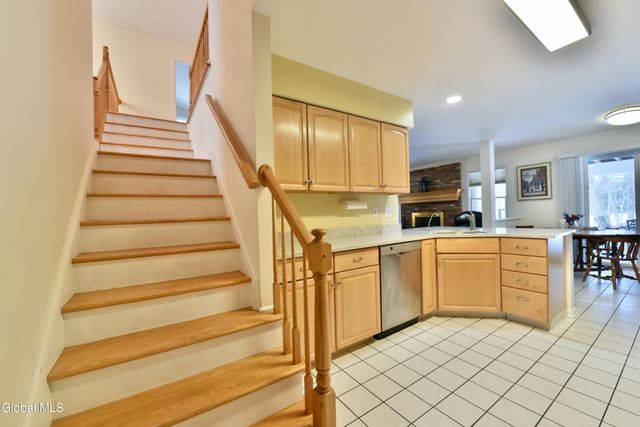 50 Jamison Drive, Clifton Park, NY 12065