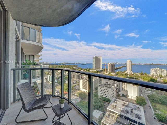 121 NE 34th St 2106A, Miami, FL 33137