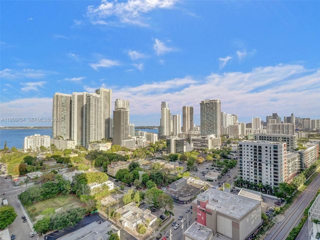 121 NE 34th St 2106A, Miami, FL 33137