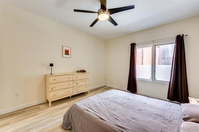 4111 W Pine Boulevard 11, St Louis, MO 63108
