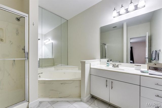 4111 W Pine Boulevard 11, St Louis, MO 63108
