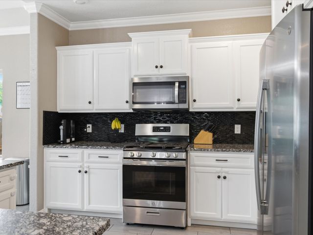 5608 King Court, Fort Worth, TX 76112