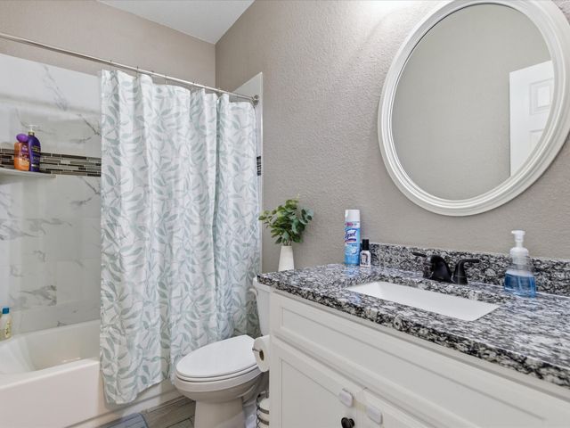 5608 King Court, Fort Worth, TX 76112