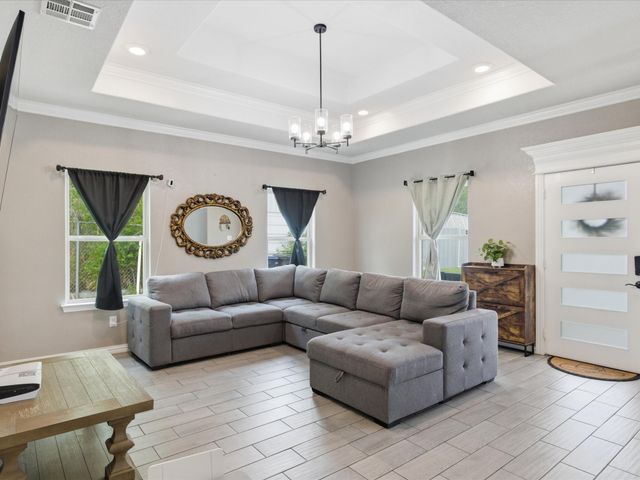 5608 King Court, Fort Worth, TX 76112