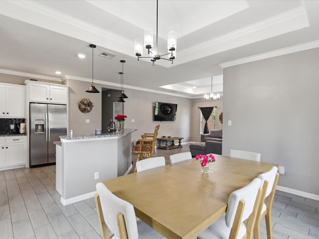 5608 King Court, Fort Worth, TX 76112