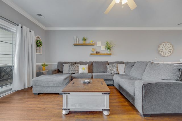 4833 Magnolia Lake Dr Apt 303, Myrtle Beach, SC 29577
