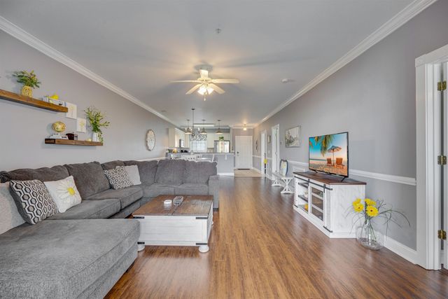 4833 Magnolia Lake Dr Apt 303, Myrtle Beach, SC 29577