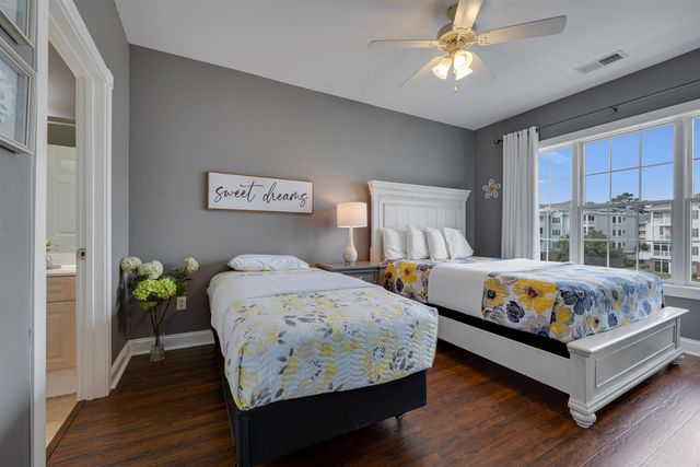 4833 Magnolia Lake Dr Apt 303, Myrtle Beach, SC 29577