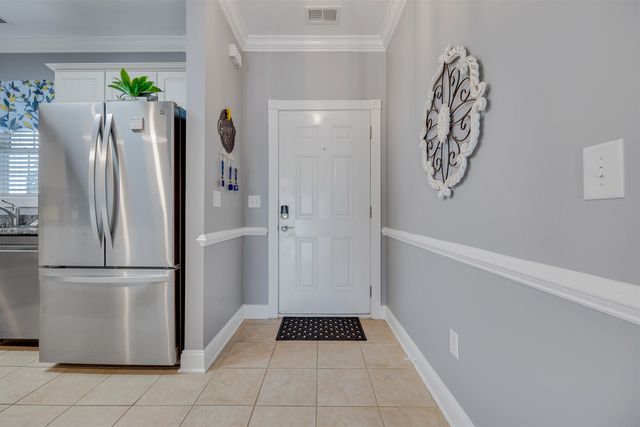 4833 Magnolia Lake Dr Apt 303, Myrtle Beach, SC 29577