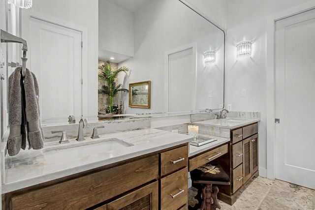 131 Live Oak Drive, Whitney, TX 76692