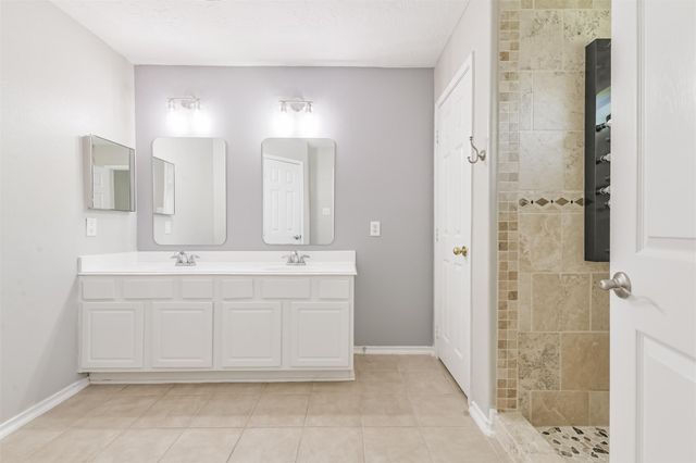 11806 Piney Way Lane, Tomball, TX 77375