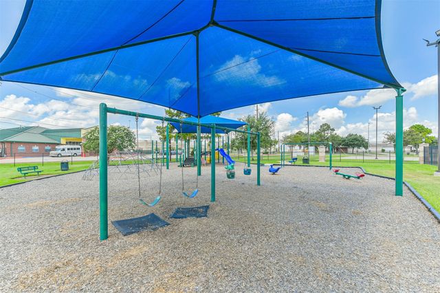11806 Piney Way Lane, Tomball, TX 77375