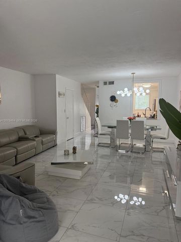 1790 W 75th St 1790, Hialeah, FL 33014