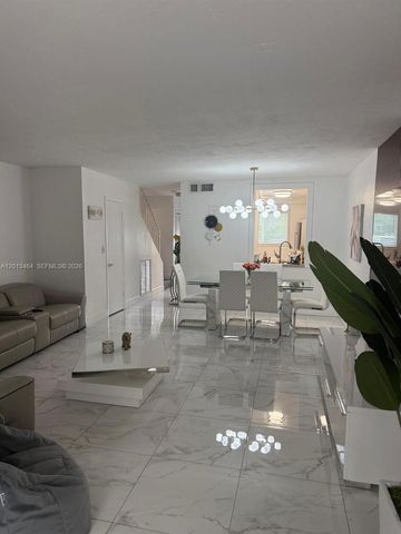 1790 W 75th St 1790, Hialeah, FL 33014