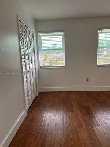 1790 W 75th St 1790, Hialeah, FL 33014