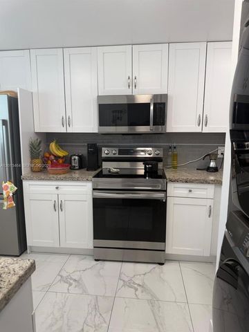 1790 W 75th St 1790, Hialeah, FL 33014