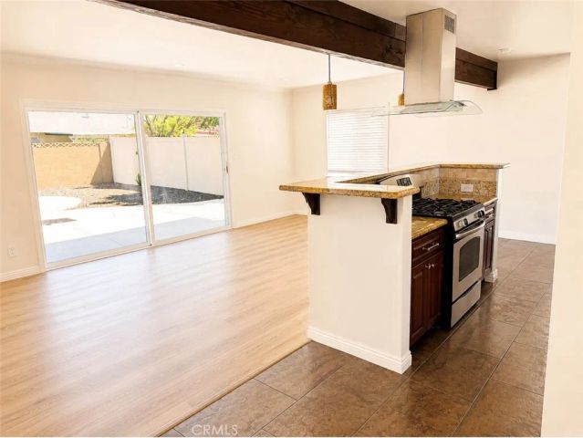 1185 W Hampshire, Anaheim, CA 92802
