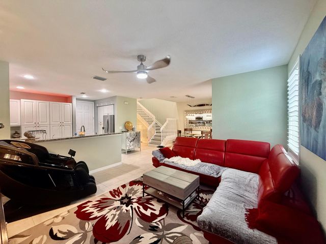 1015 Ventnor Avenue 3a, Delray Beach, FL 33444