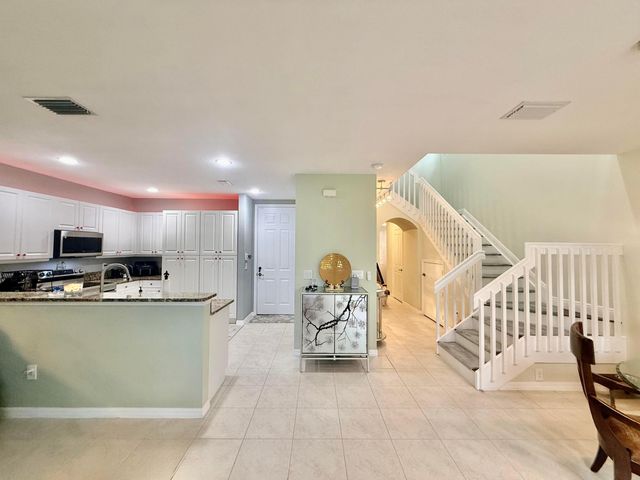 1015 Ventnor Avenue 3a, Delray Beach, FL 33444