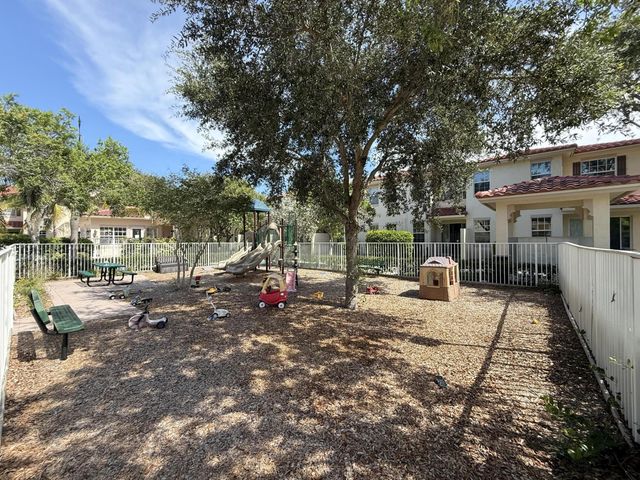 1015 Ventnor Avenue 3a, Delray Beach, FL 33444