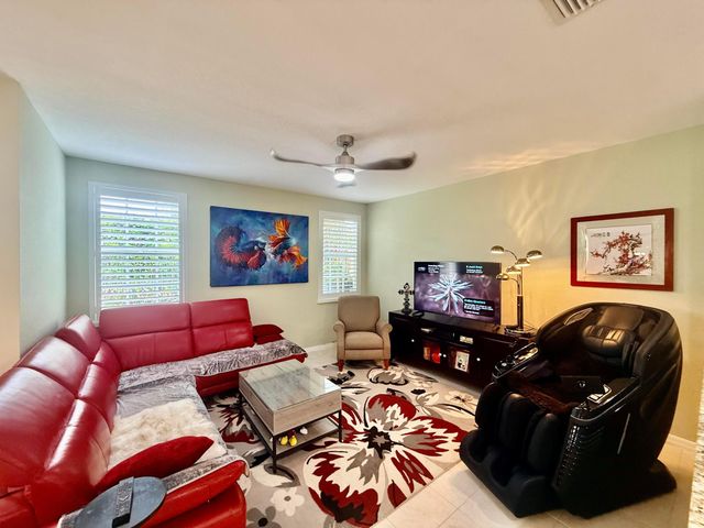 1015 Ventnor Avenue 3a, Delray Beach, FL 33444